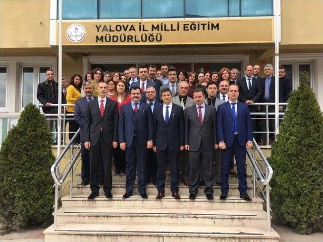 Yeni Milli Eğitim Müdürü Görevine Başladı