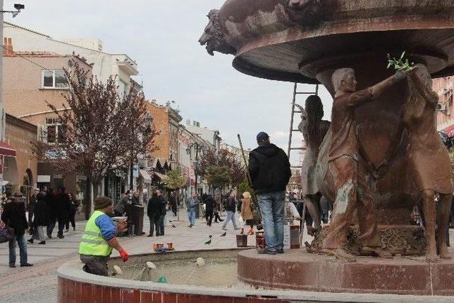 Sevda Çeşmesi’ne Bahar Hazırlığı