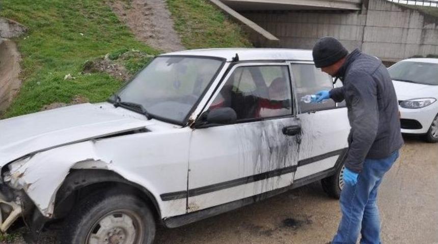 &Ccedil;aldıkları Ara&ccedil;la Kaza Yaptılar