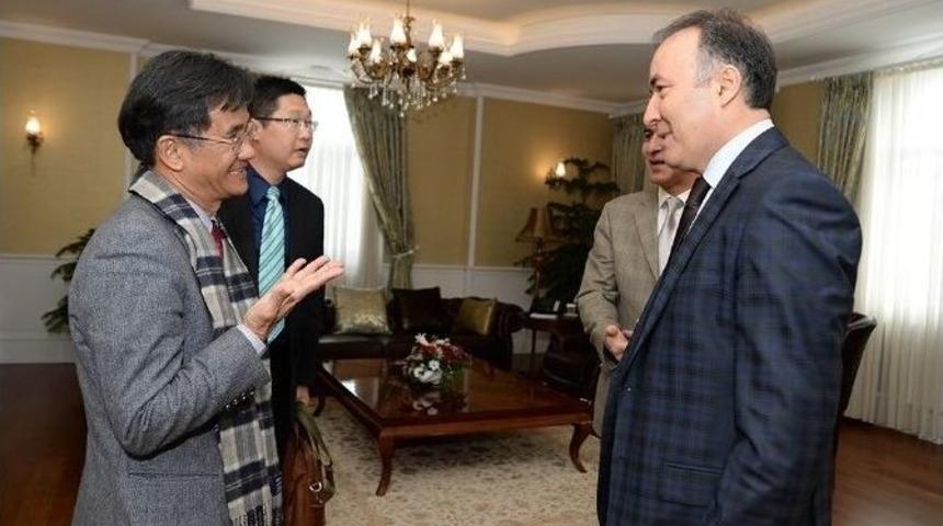 Vali Altıparmak &Ccedil;in Heyetini Kabul Etti