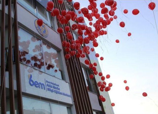 Buca’da Öğrencilere “bem” Desteği 2