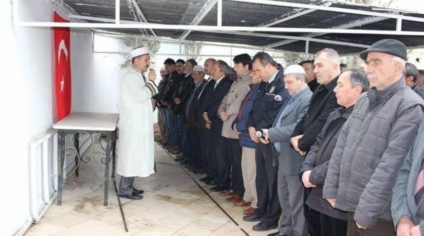S&ouml;g&uuml;t&rsquo;l&uuml; Şehit Esmer İ&ccedil;in Osmaneli&rsquo;de Gıyabi Cenaze Namazı