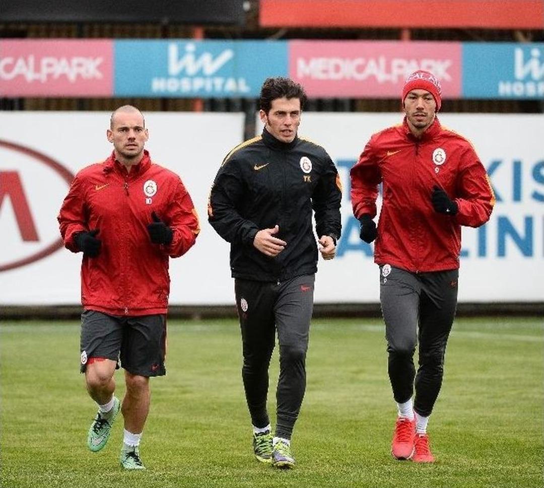 Rıekerınk, Galatasaray İle İlk Antrenmanına &Ccedil;ıktı