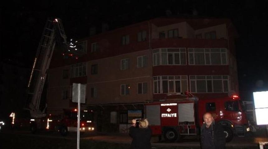 Apartman Sakinlerini Yangın Korkusu Bitmiyor