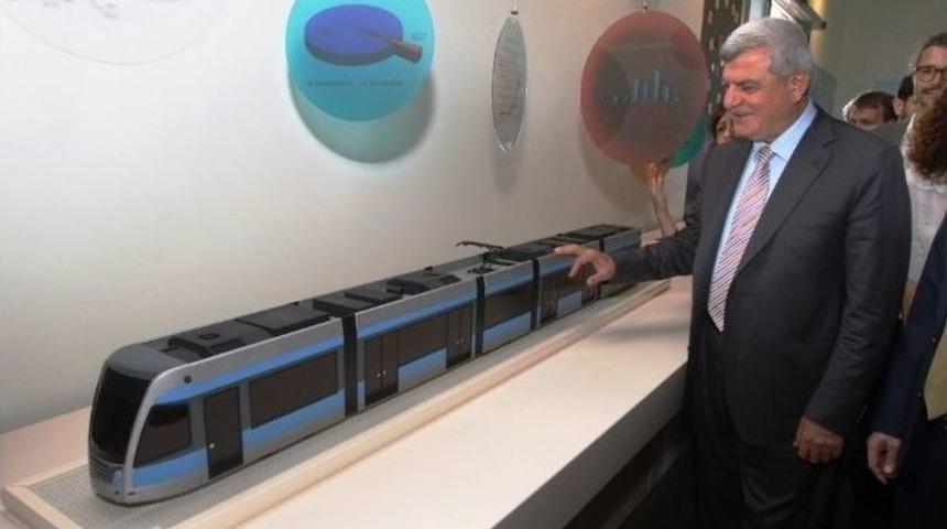 Tramvay Vagonlarının İmalatı Devam Ediyor