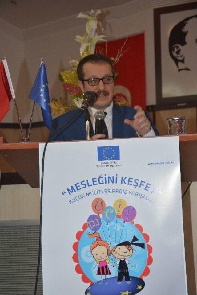 Küçük Mucitler Mesleklerini Keşfediyor