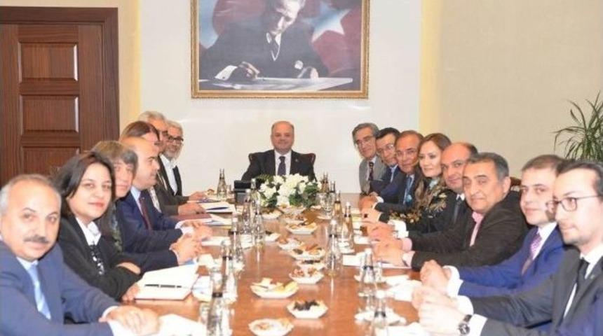 Vali &Ccedil;akacak, Stk Temsilcileriyle Bir Araya Geldi