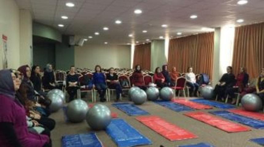 Anne Adayları Bilin&ccedil;lendiriliyor