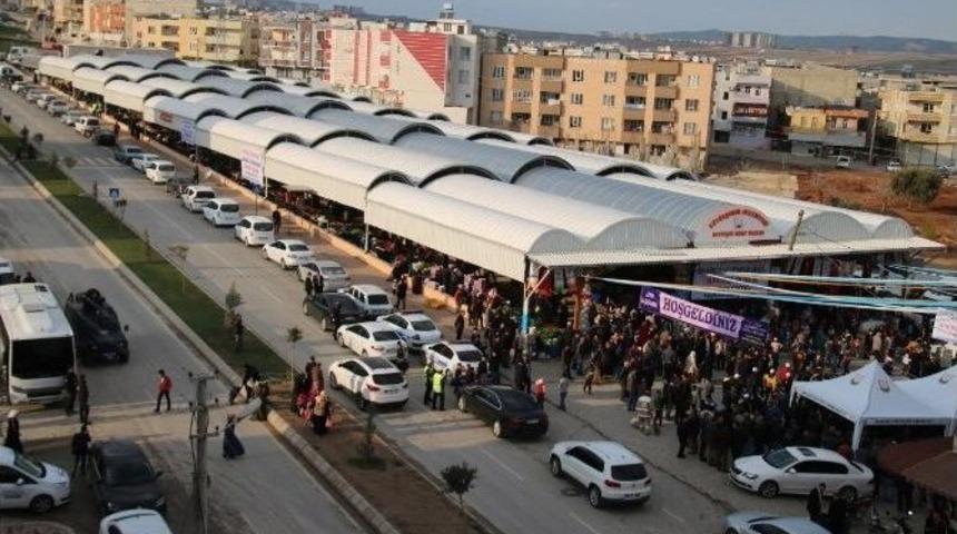 Kapalı Semt Pazarlarının İlki Devdeştinde A&ccedil;ıldı