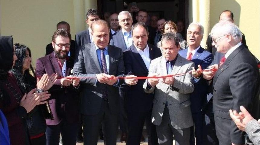 Yunus Yuva&rsquo;dan Vekt&ouml;rel Grafik Sergisi