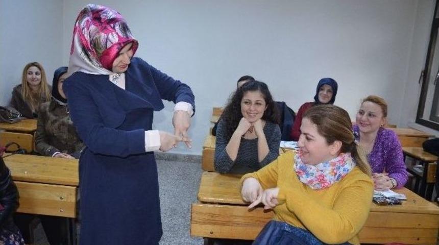 Fatsa’da "işaret Dili Kursu"na Yoğun İlgi