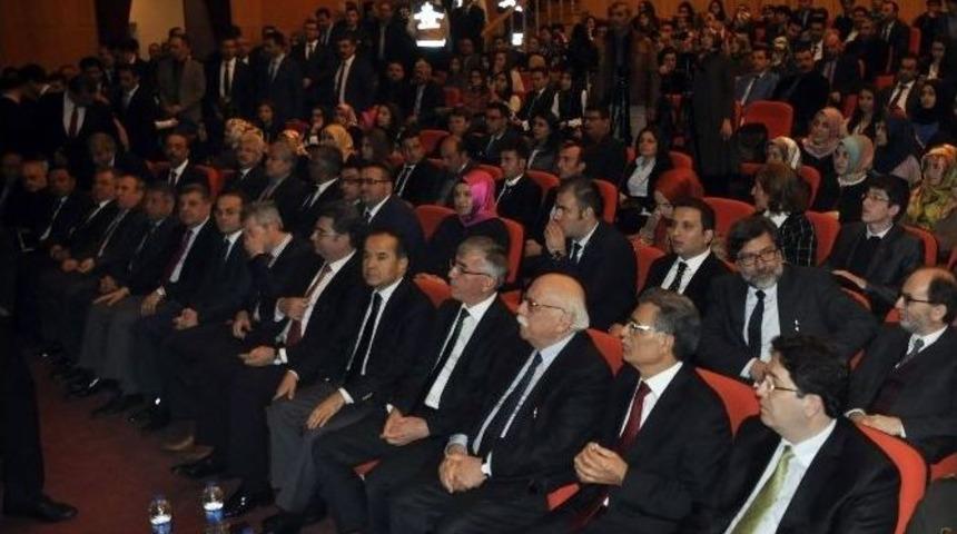 Bakan Avcı, Okuma Grubu &Ouml;ğrencilerinin Verdiği Panele Katıldı
