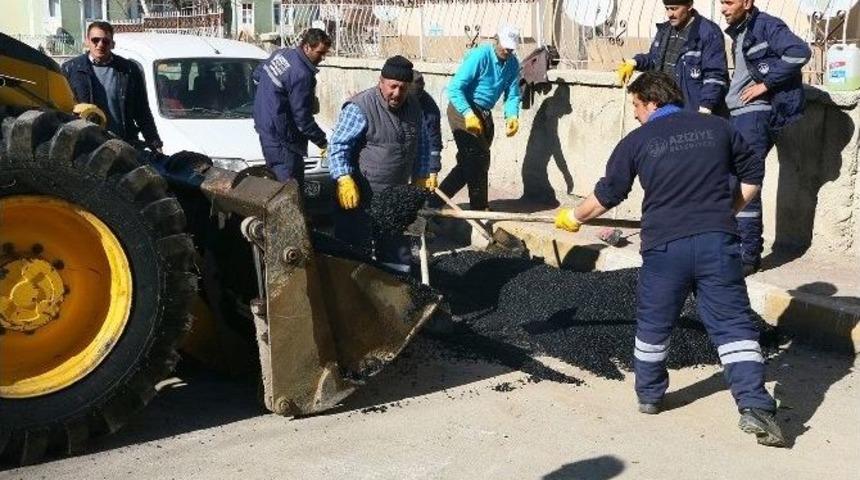 Aziziye&rsquo;de Bahar Temizliği&hellip;