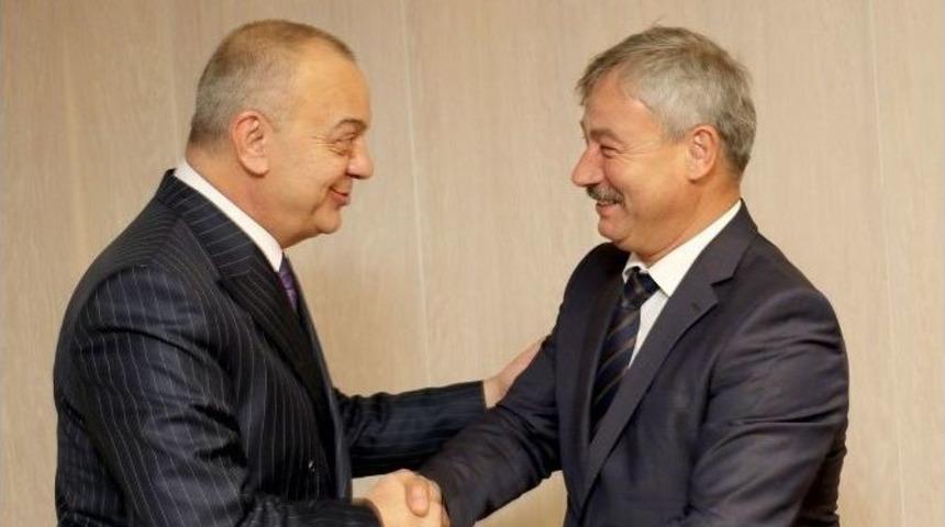 Başkanlar Saruhanlı&rsquo;nın Projelerini G&ouml;r&uuml;şt&uuml;