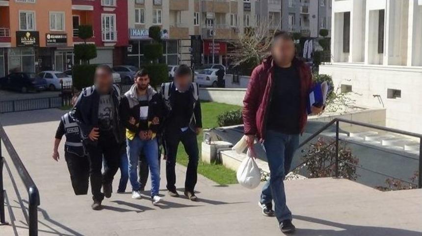 Zehir Tacirleri Polisten Ka&ccedil;amadı