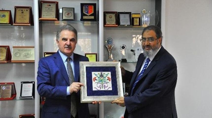 Sakarya &Uuml;niversitesi&rsquo;ne Arabistan&rsquo;dan &Ouml;ğrenci Gelecek