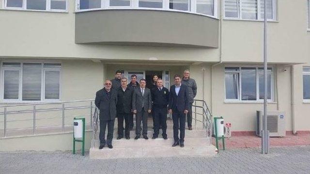 Burhaniye’de Aydınlıoğlu Ziyaretlerde Bulundu 1