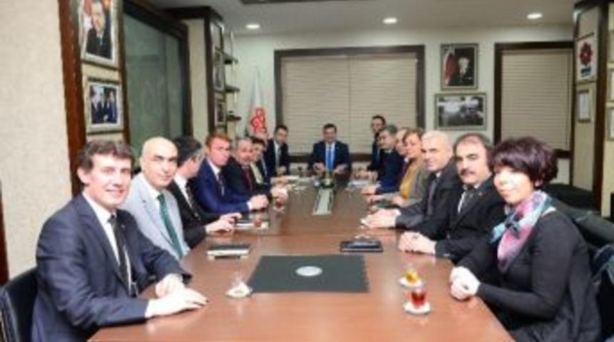 Karesi S&uuml;t &Uuml;reticisine Sahip &Ccedil;ıkıyor