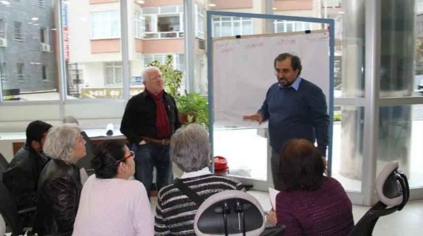 Kartal Kent Konseyi, Eğitim &Ccedil;alıştayı&rsquo;nda Masaya Yatırıldı