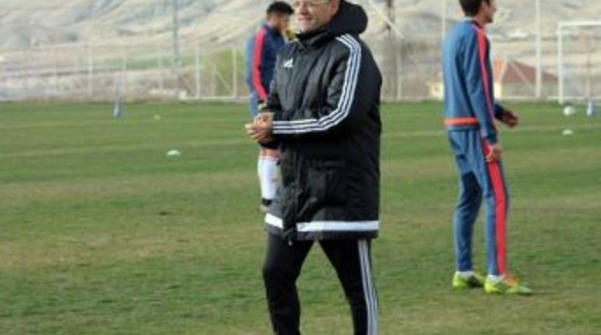 Alima Yeni Malatyaspor Denizli Yolcusu