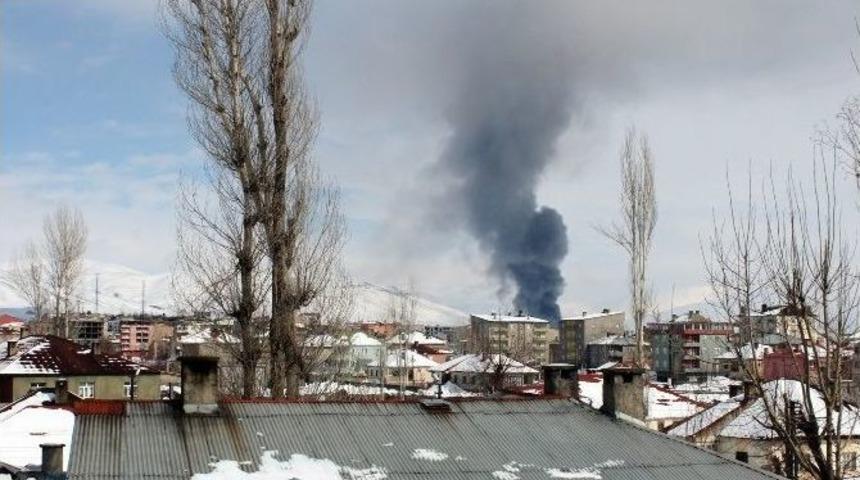 Y&uuml;ksekova&rsquo;dan Dumanlar Y&uuml;kseliyor
