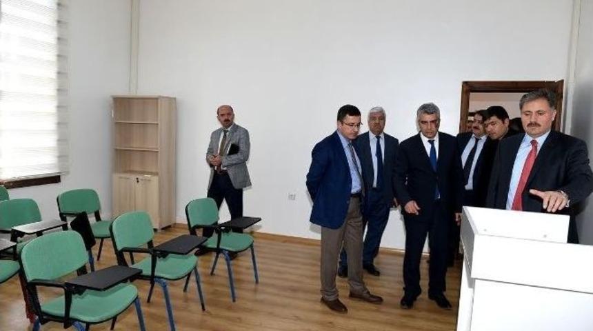Kent Konseyi Yeni Binasına Taşındı