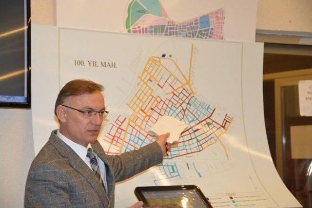 100. Yıl Mahallesi&rsquo;ne Yapılan Yatırımlar Mahalle Sakinlerine Anlatıldı 2