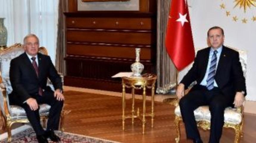 Uyuşmazlık Mahkemesi Başkanı &Ouml;zg&uuml;ld&uuml;r Beştepe&rsquo;de