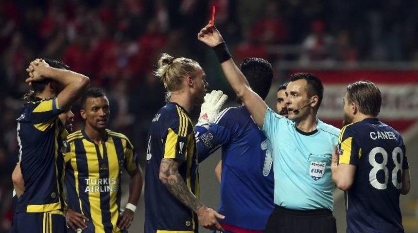 Fenerbah&ccedil;e&rsquo;den &Uuml;z&uuml;c&uuml; Veda
