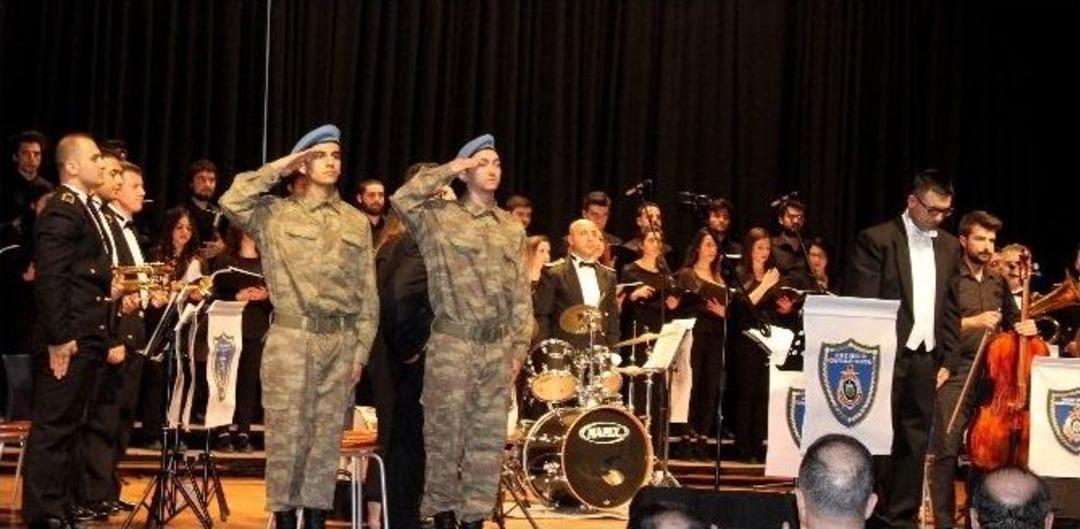 Msk&uuml;&rsquo;de 18 Mart Konseri