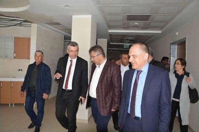 Ak Parti Heyeti, Ortaca Devlet Hastanesi’nde İncelemelerde Bulundu