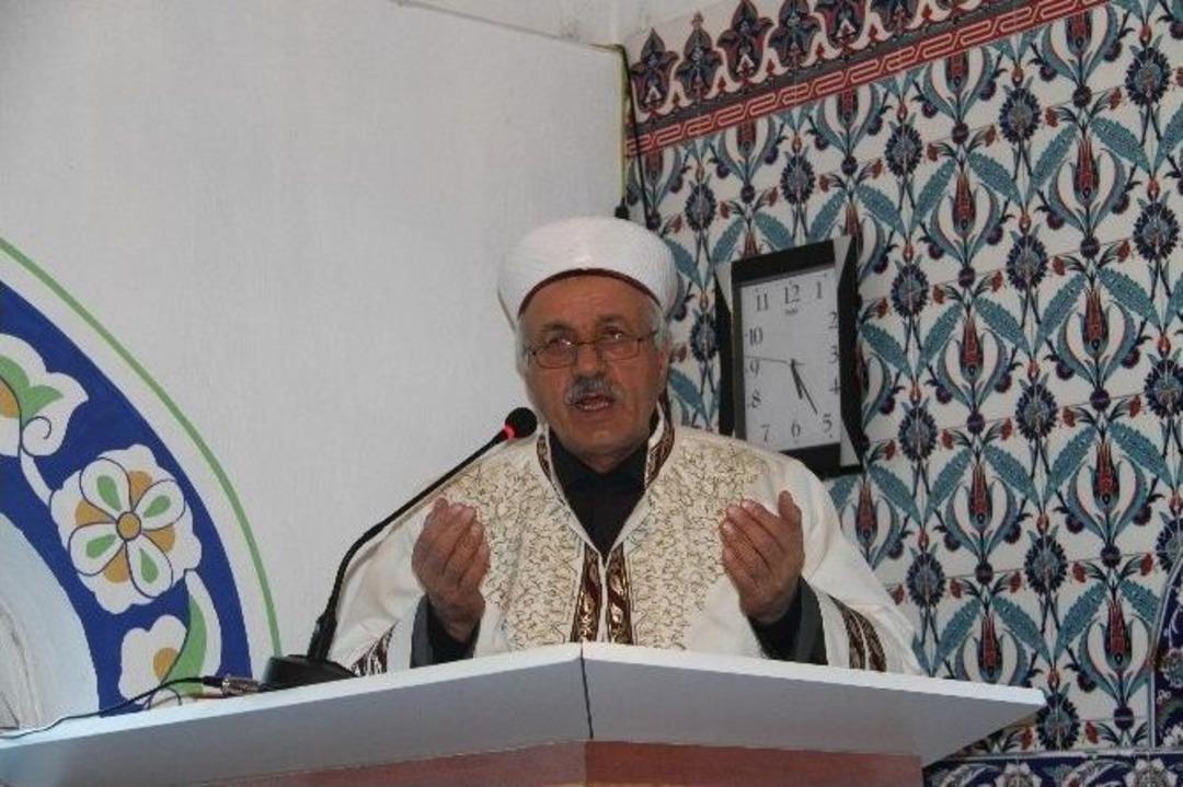 Sabah Namazında Şehitler Anıldı