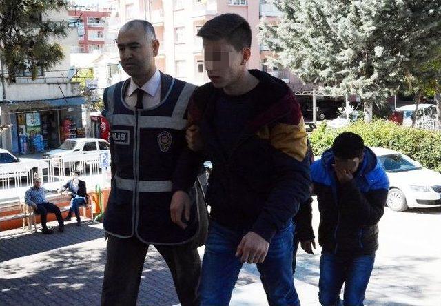 Şehit Polisin Mevlidi İçin Toplanan Parayı Çalan Hırsızlar Yakalandı