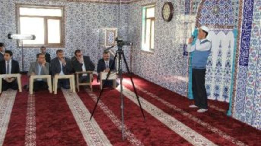 &Ccedil;emişgezek&rsquo;te Ezan Okuma Yarışması D&uuml;zenlendi
