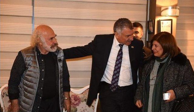 Başkan Karalar, Heykeltıraş Aksoy&rsquo;u Ağırladı 1