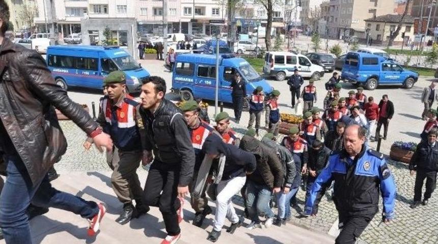 &Uuml;&ccedil; Kez M&uuml;ebbet İstendi