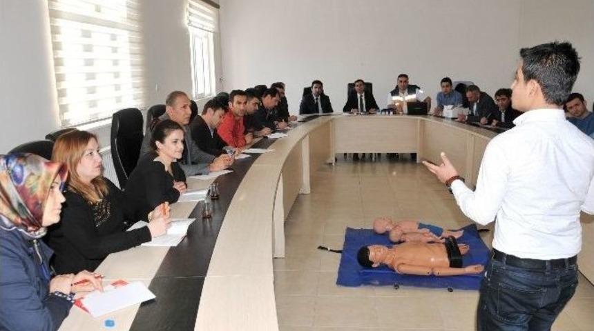 Gıda, Tarım Ve Hayvancılık M&uuml;d&uuml;rl&uuml;ğ&uuml; Personeli İlkyardım Eğitimi Verildi