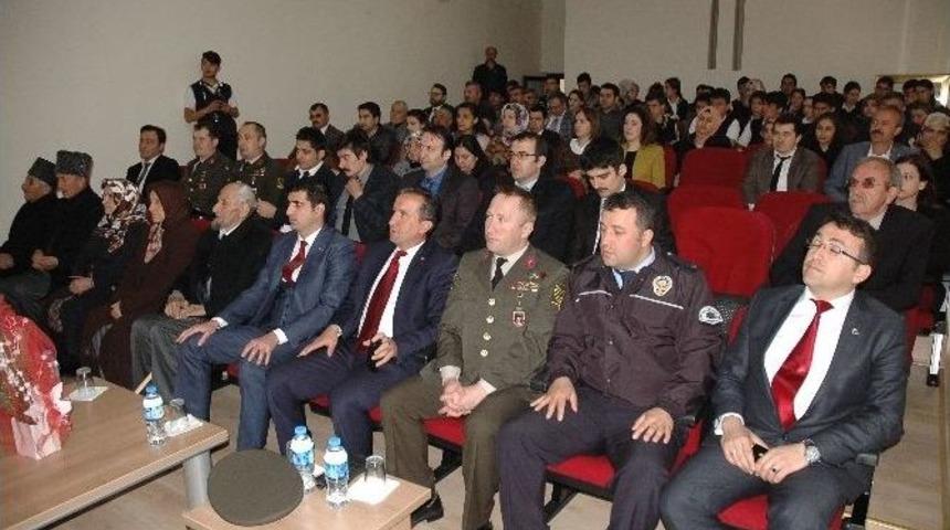 18 Mart &Ccedil;anakkale Şehitleri Anma G&uuml;n&uuml; Ve Deniz Zaferi Han&ouml;n&uuml;&rsquo;de Kutlandı