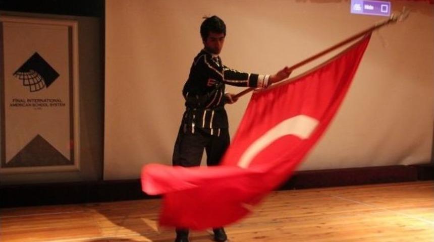 Final &Ouml;ğrencileri "&ouml;lerek Yaşatanları" Saygıyla Andı