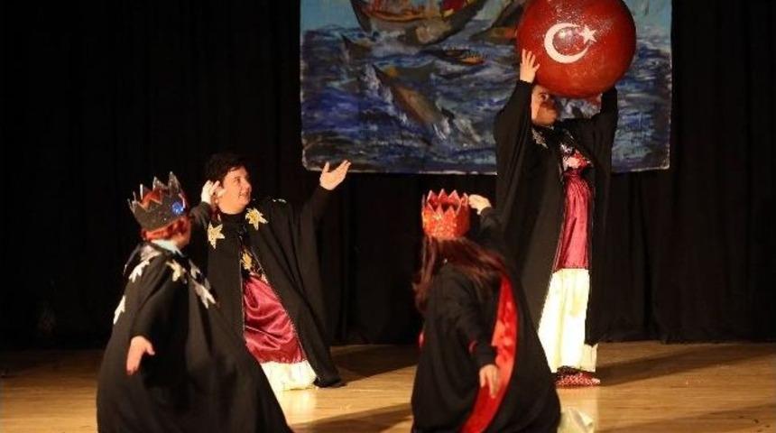 Şizofren Hastalarından Alkışlanacak Performans