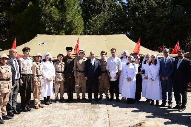 Adana Anadolu Lisesi’nde 18 Mart Şehitleri Anma Günü Etkinliği