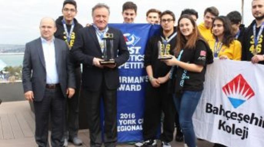 T&uuml;rkiye&rsquo;yi Başarıyla Temsil Ediyorlar