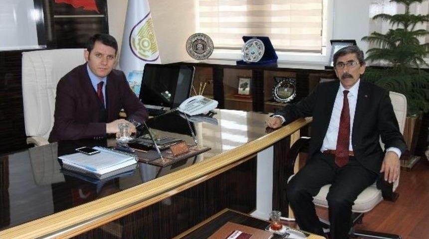 İl &Ouml;zel İdaresi Genel Sekreteri Ayhan&rsquo;a Ziyaretler S&uuml;r&uuml;yor