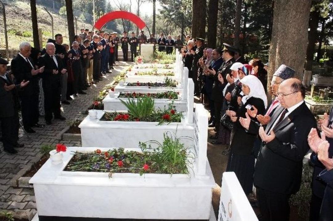 &Ccedil;anakkale Şehitleri Anıldı