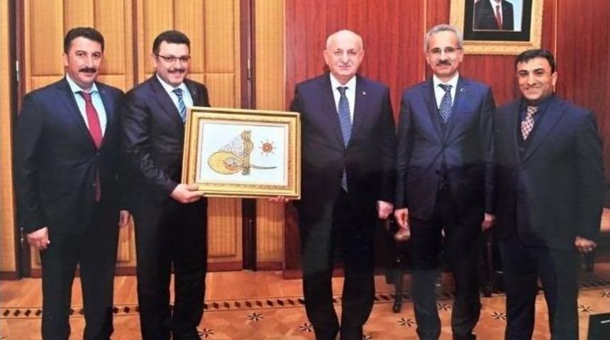 Başkan Gen&ccedil;&rsquo;ten Tbmm Başkanı Kahraman&rsquo;a Ziyaret