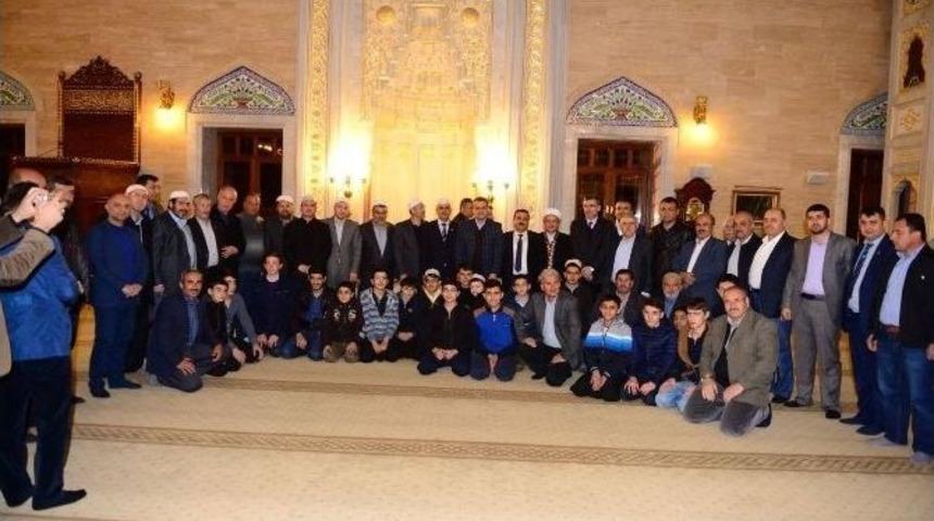 Şehitler İ&ccedil;in 101. Yıl Anısına 101 Hatim