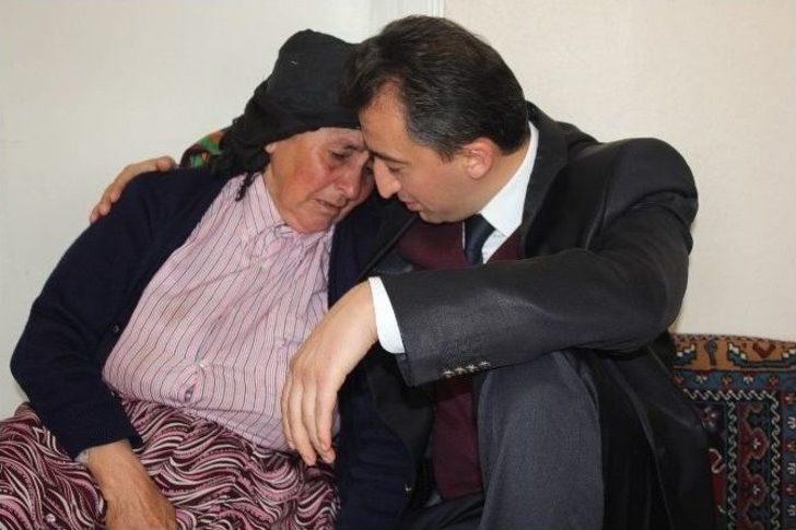 Kaymakam Ali Türk, Şehit Ailelerini Ziyaret Etti G5