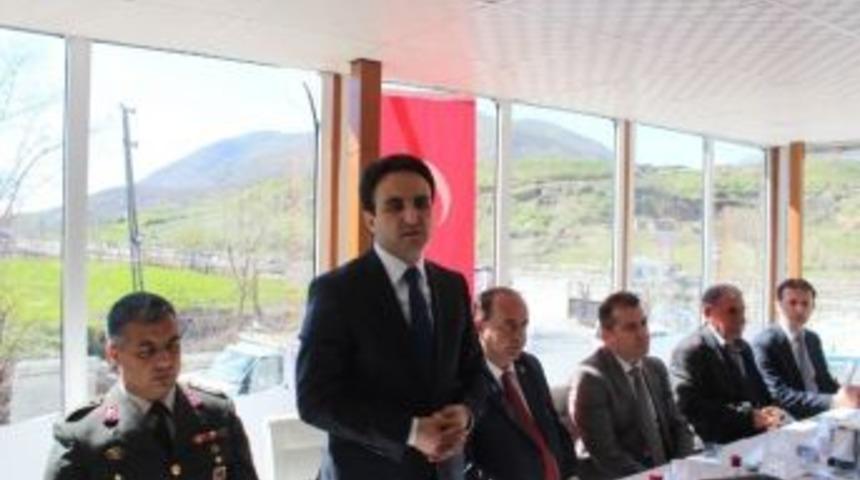 Kaymakam, Şehit Ve Gazi Yakınları İle Bir Araya Geldi