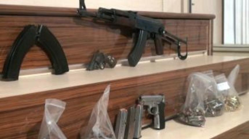 Evden Cephanelik &Ccedil;ıktı