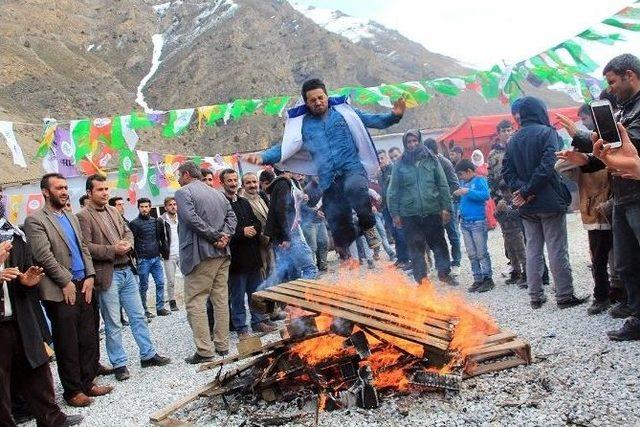 Pkk Propagandası Yapan Dört Kişi Gözaltına Alındı